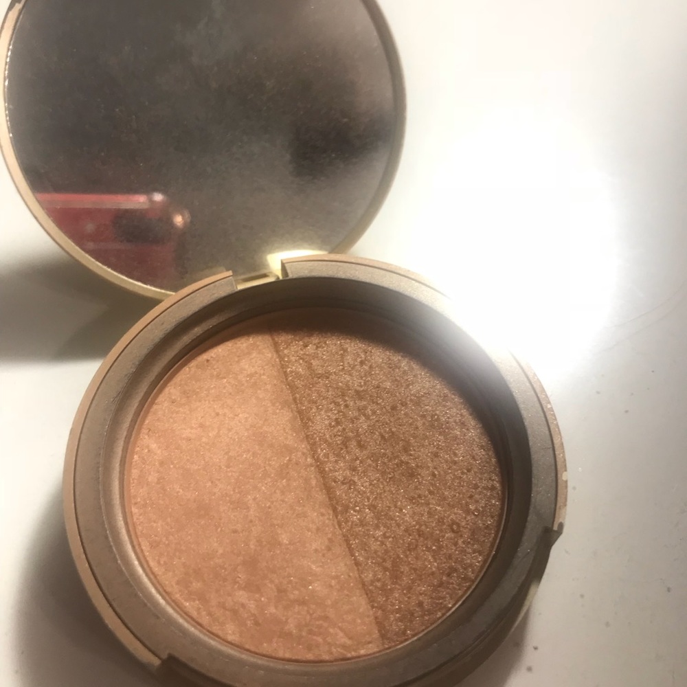 Too Faced Sun Bunny Bronzer